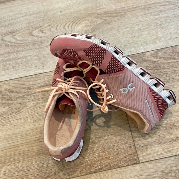 Women's On Cloud 2.0 Swiss Engineering Dust Rose/Peach Running Shoes Size 7 - Picture 10 of 12